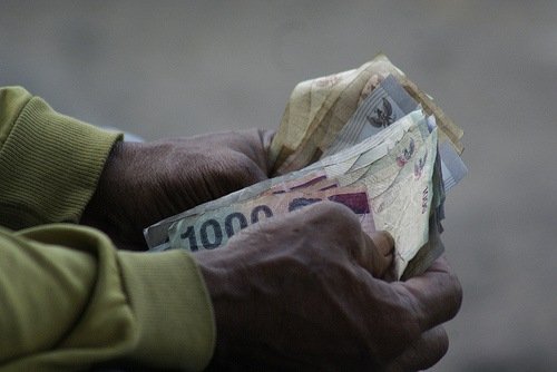 menghitung-rupiah