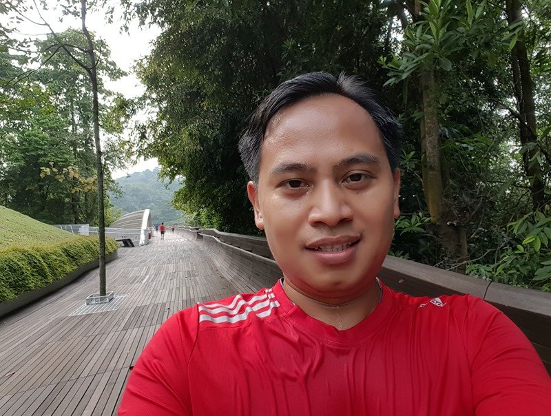 Noer Running in Singapore